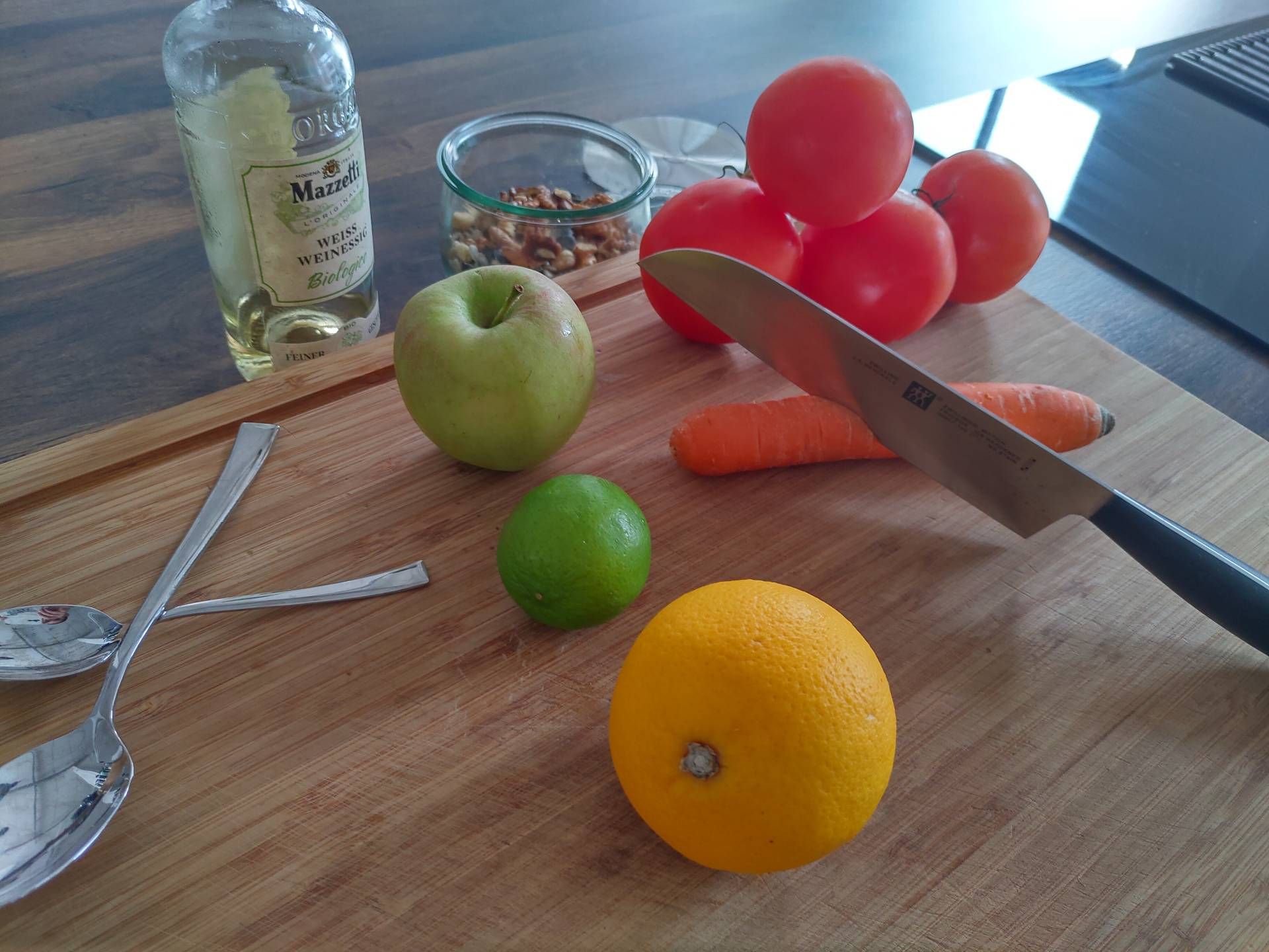 Obst-Gemüse-und-Messer
